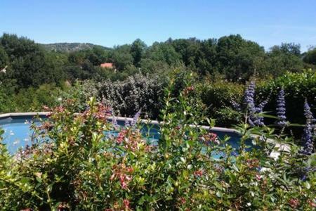 Chez Karine Et Julien Apartman Cahors Kültér fotó